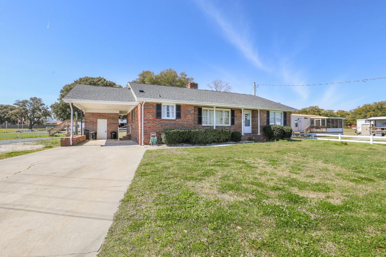 Spacious Home With Waterfront View-Welcome Pets Sneads Ferry Εξωτερικό φωτογραφία
