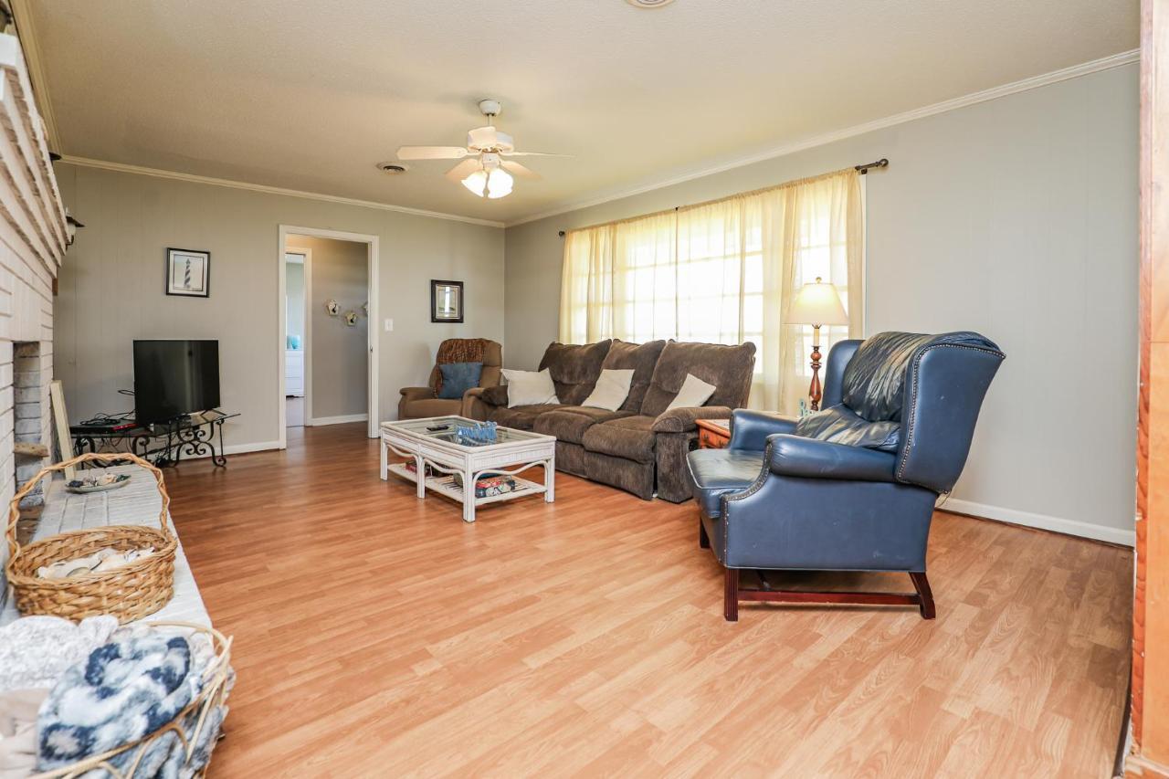 Spacious Home With Waterfront View-Welcome Pets Sneads Ferry Εξωτερικό φωτογραφία