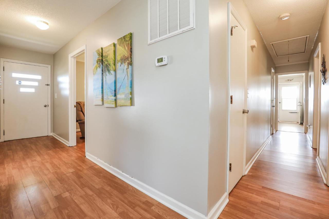 Spacious Home With Waterfront View-Welcome Pets Sneads Ferry Εξωτερικό φωτογραφία