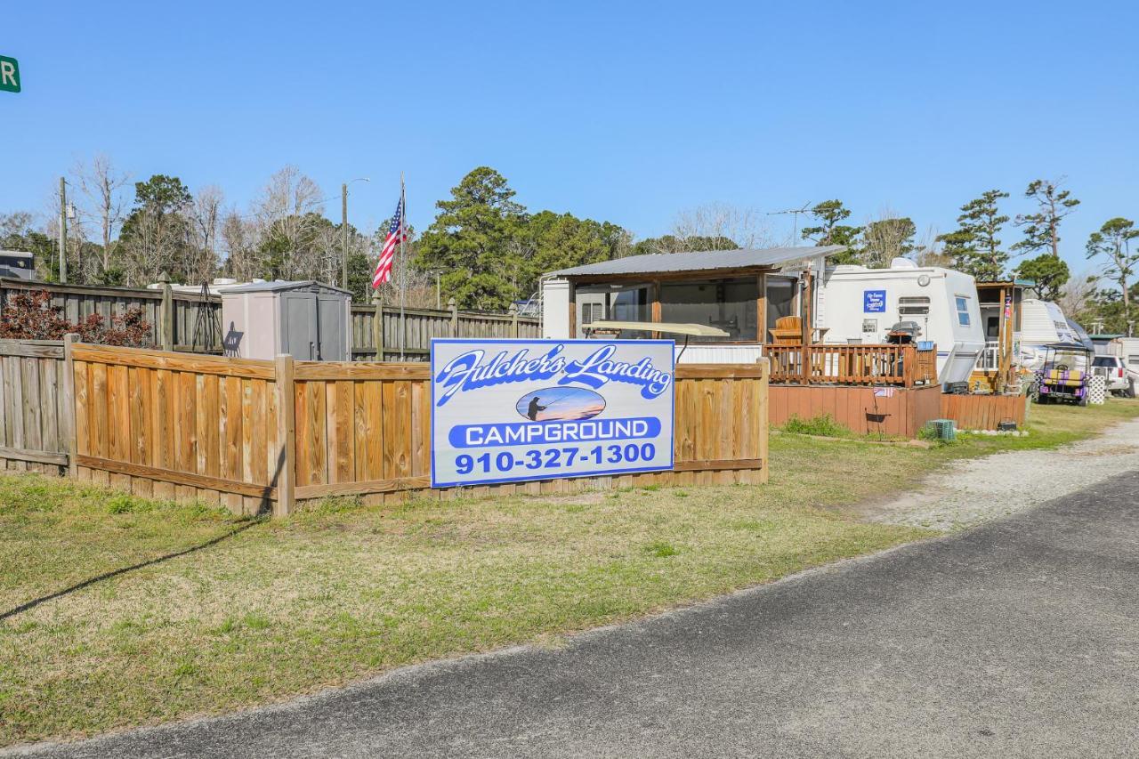 Spacious Home With Waterfront View-Welcome Pets Sneads Ferry Εξωτερικό φωτογραφία